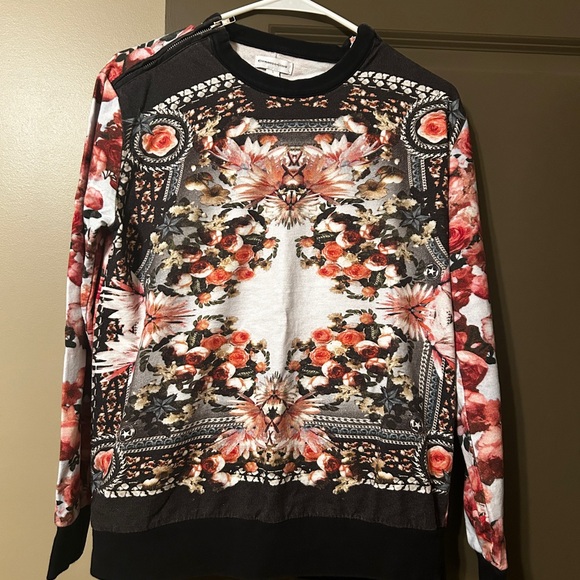 Charter Club Tops - Charter Club Black and White Floral Top